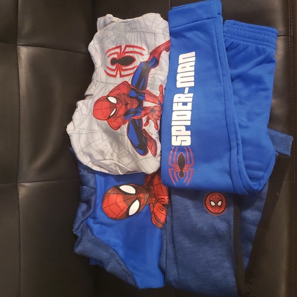 NWOT 2 SETS SPIDER MAN SWEATPANTS SWEATSHIRT SIZE 7
